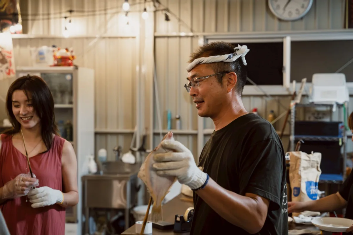 若旦那と楽しむ、松川浦伝統の浜焼き体験！【遊学の宿いさみや宿泊セット】